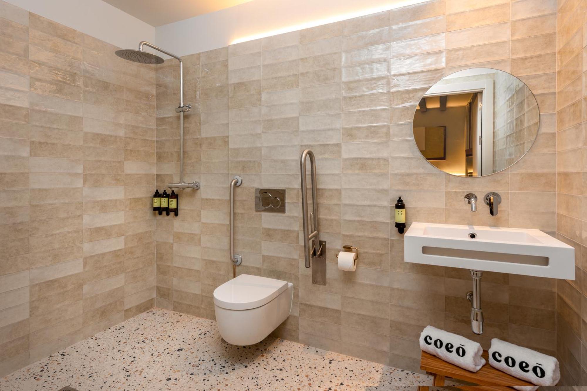 Coeo Fresca Design Apartments Malaga Room photo